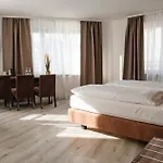 The Square 4* Франкфурт-на-Майне