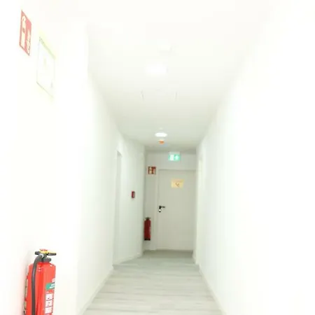 Grand Corner Hotel 3*